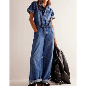 NWOT FREE PEOPLE EDISON WIDE LEG COVERALL OVERALL BLUE JEANS SIZE XS